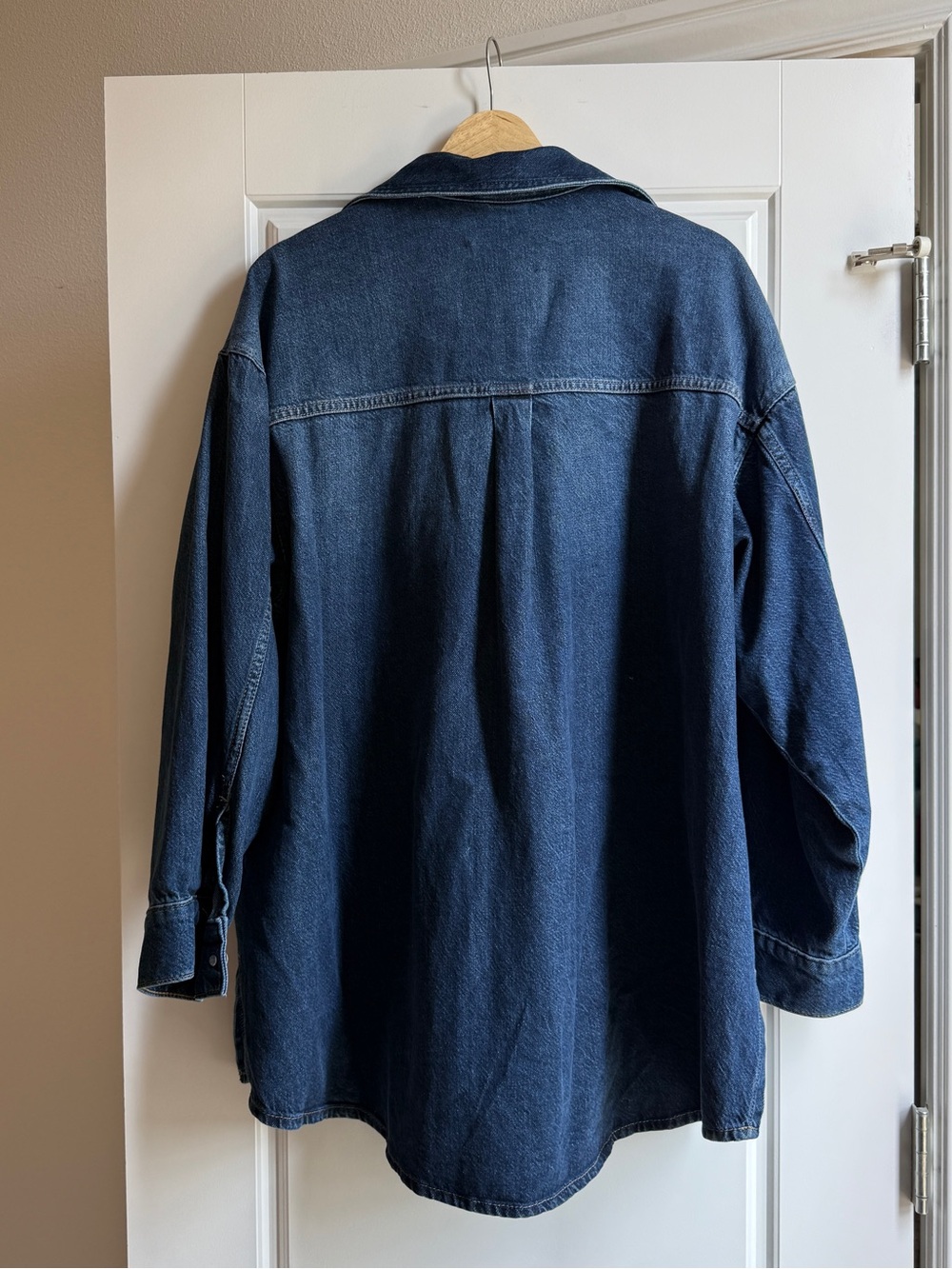 H&M ultrasoft Oversized denim shirt - Picture 4 of 4